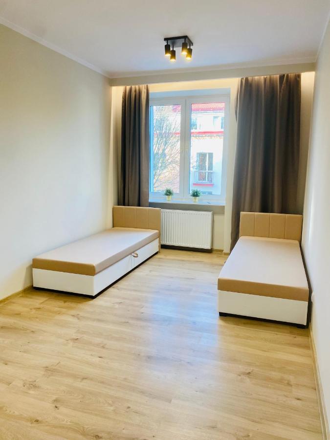 Gold Apartament Швіднік Екстер'єр фото